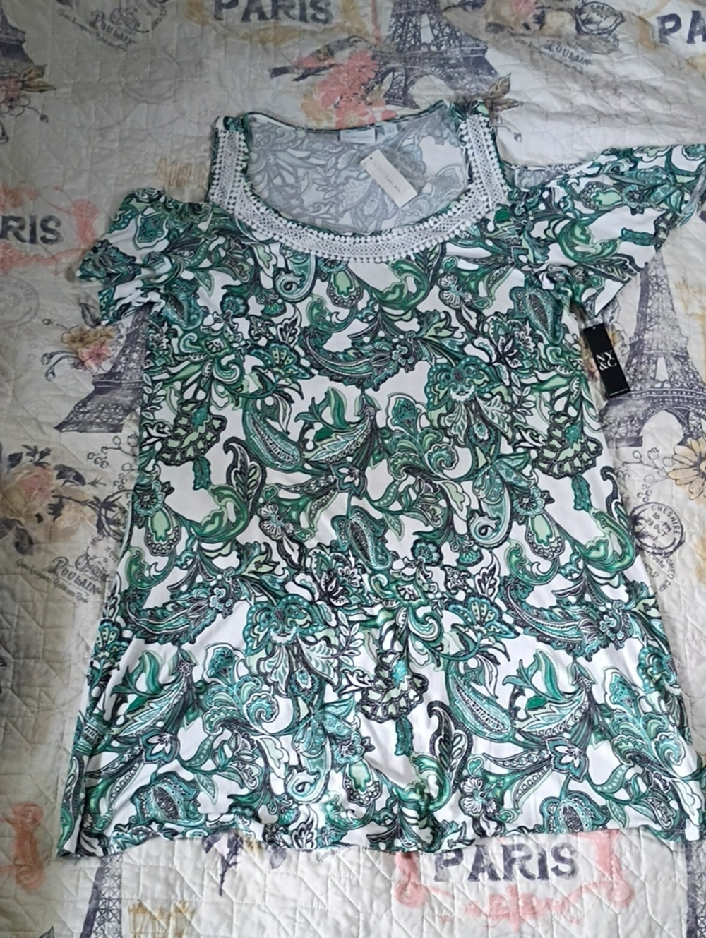 NWT New York & Company Top Green And White Paisley Print & Cold Cut Out Shoulder